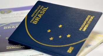 Após prisão de Lula, PF muda atendimento para emissão de passaporte em Curitiba
